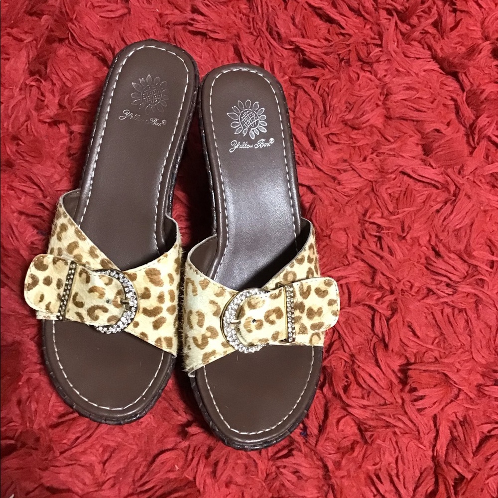 Sandals - Picture 2 of 2